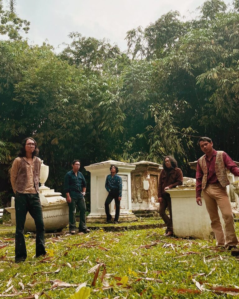 Sokilgob Mempersembahkan Mourning Lagu yang Menggugah Emosi dan Cerita Kehilangan yang Mendalam