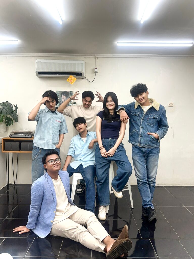 Kenali Cloud Band Depok yang Siap Mengguncang Dunia Musik dengan Single Terbaru Asmara Bahagia