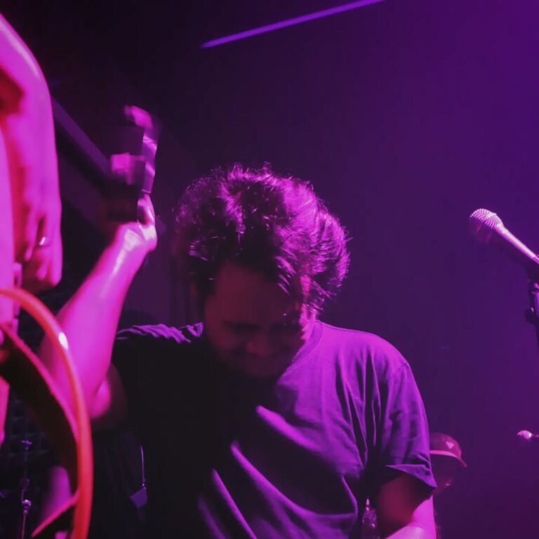 Musisi Independenn Teddy Janitra Hadirkan Single Terbaru Saat Fajar Datang yang Emosional dan Menggugah Perasaan