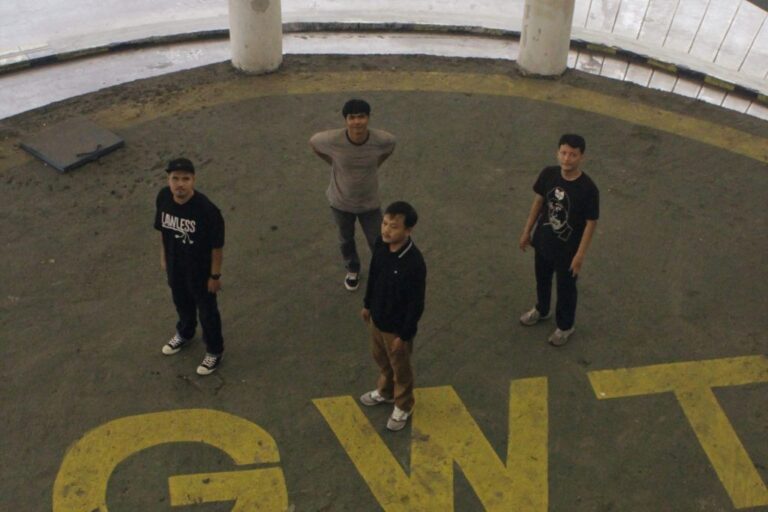 Kenali Larkin Band Alternatif Karawang yang Hadir dengan Single Perdana Term dan Energi Musik yang Menyentuh Hati