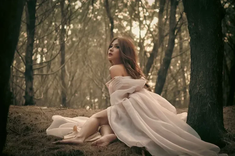 Kenali Ayura Yosih Solois Pop Yogyakarta yang Siap Menggugah Hati Lewat Single Kembali