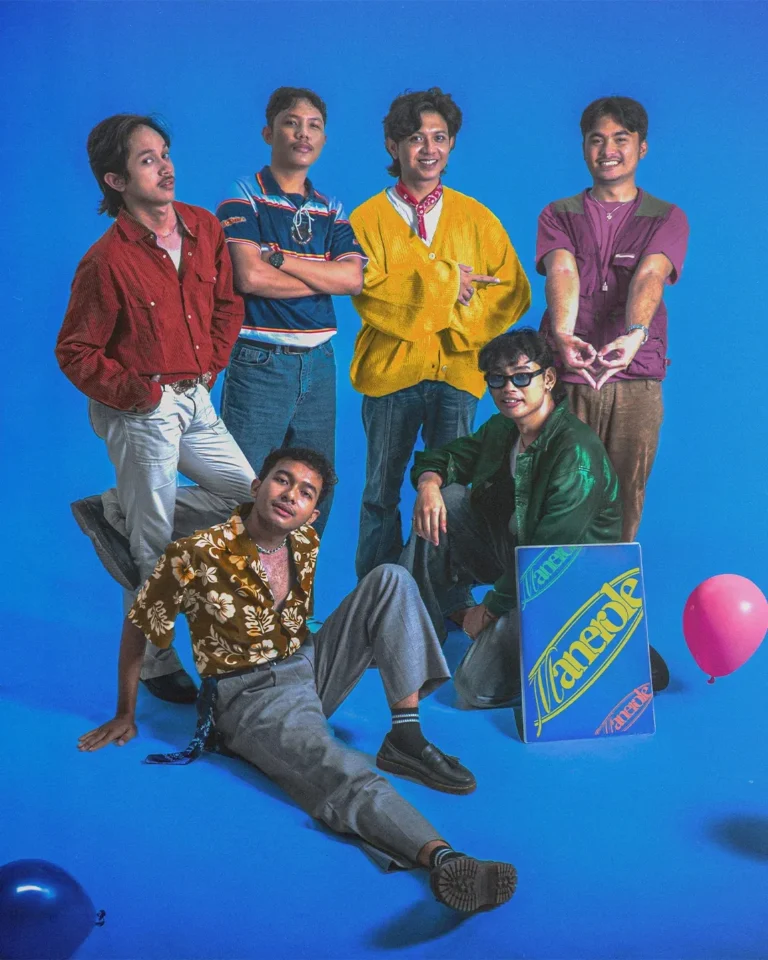“Rasakan Emosi Mendalam Melalui Single Terbaru ‘Abadi’ dari MANEROLE, Band Neo-Retro Pop Rock yang Siap Mengguncang Jakarta Timur!”