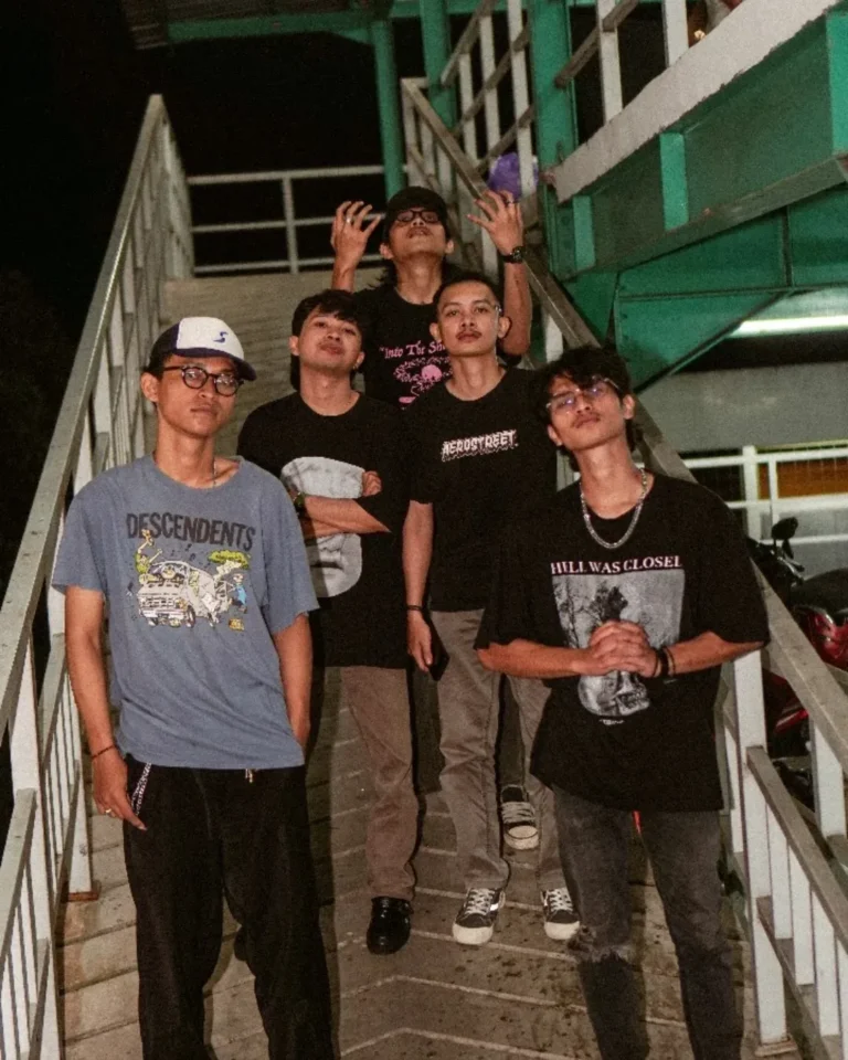 MORPHOSE Menggebrak Semarang dengan Single Perdana Love Song yang Penuh Emosi dan Harapan untuk Skena Musik Indonesia