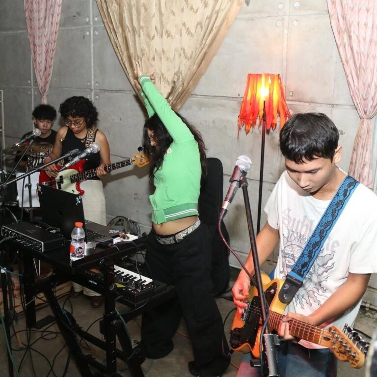 Hot Mess Morning Club Hadir Dengan Energi Baru Dalam Maxi-Single Something To Do With Pop Yang Menggugah Semangat