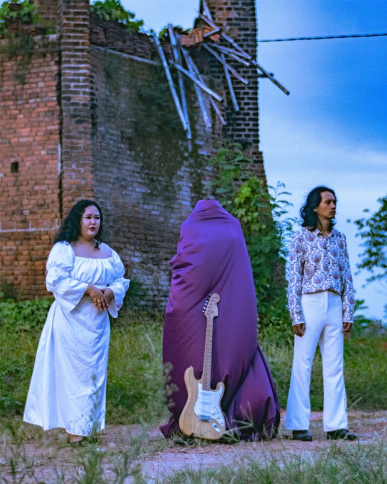 Mengenal RAJAKELANA Band Rock Bandung yang Siap Mengguncang Industri Musik dengan Singel Terbaru Kanaan