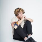 Mengenal reevva Bintang Baru Musik Indie Jakarta yang Mengubah Cerita Cinta Melalui Synthpop